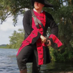 Leonardo Carbone Piratenmantel Samt, Schwarz-rot -Mittelalter Mode Geschaft piratenmantel samt schwarz rot 2