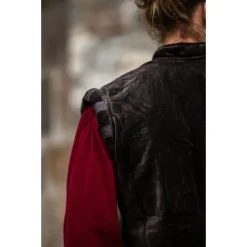 Leonardo Carbone Samtwams Mit Metallknöpfen, Braun -Mittelalter Mode Geschaft samtwams mit metallknoepfen braun 2