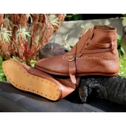 Marshal Historical Scandinavian Knöchelhohe Schuhe (1300-1400) 9 Marshal Historical Scandinavian Knöchelhohe Schuhe (1300-1400) -Mittelalter Mode Geschaft scandinavian knoechelhohe schuhe 1300 1400 3