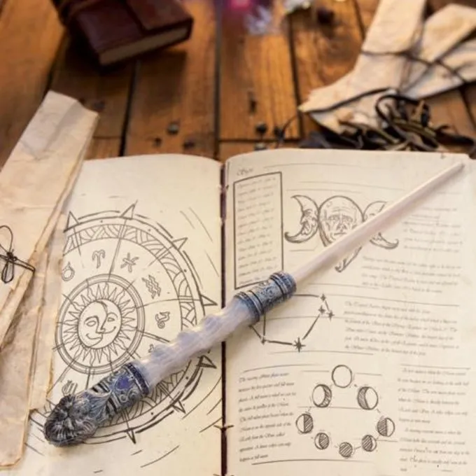 Epic Armoury Wand Salem, Weiß 1 Epic Armoury Wand Salem, Weiß